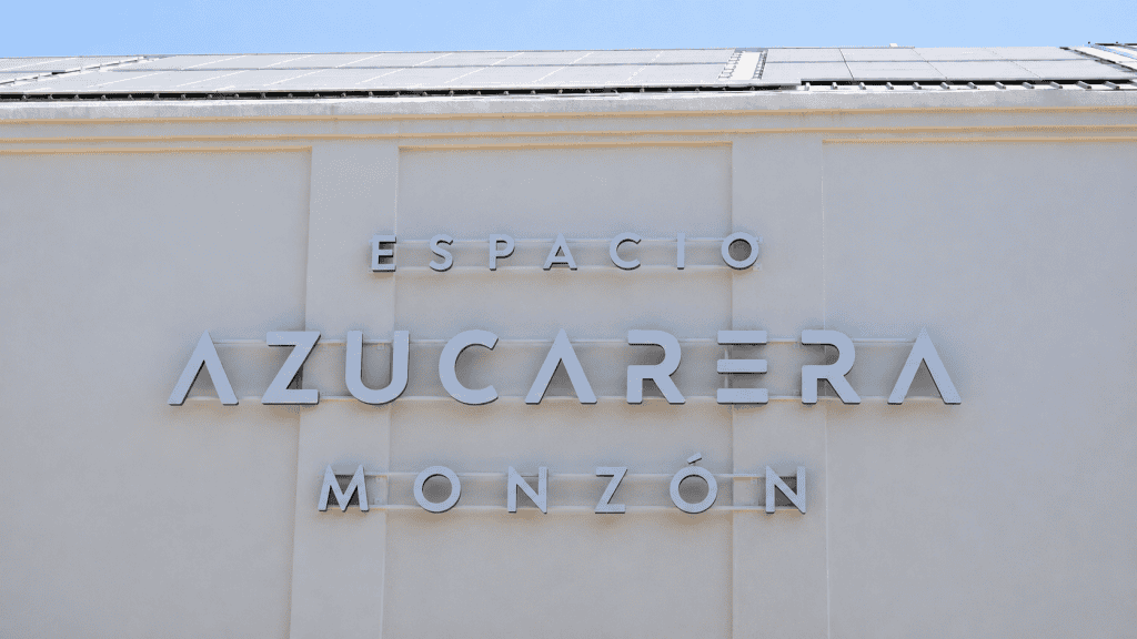 Letras corpóreas Azucarera Monzón